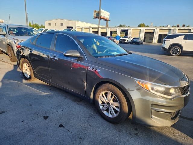 2016 KIA Optima