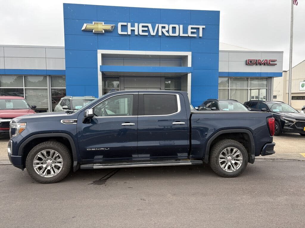 2025 CHEVROLET Colorado