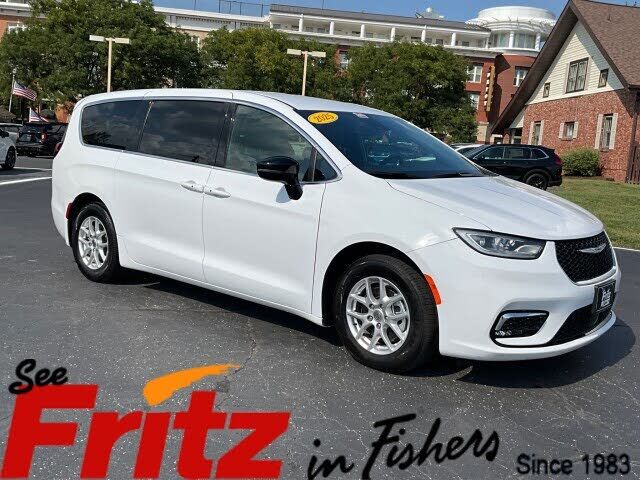 2025 CHRYSLER Pacifica