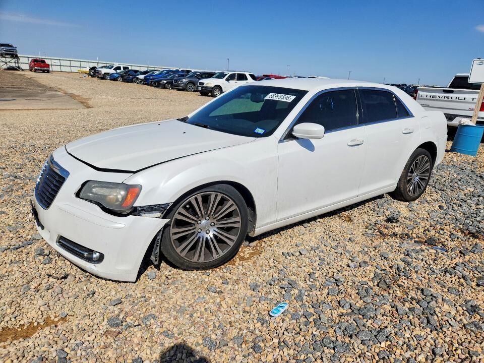 2013 CHRYSLER 300