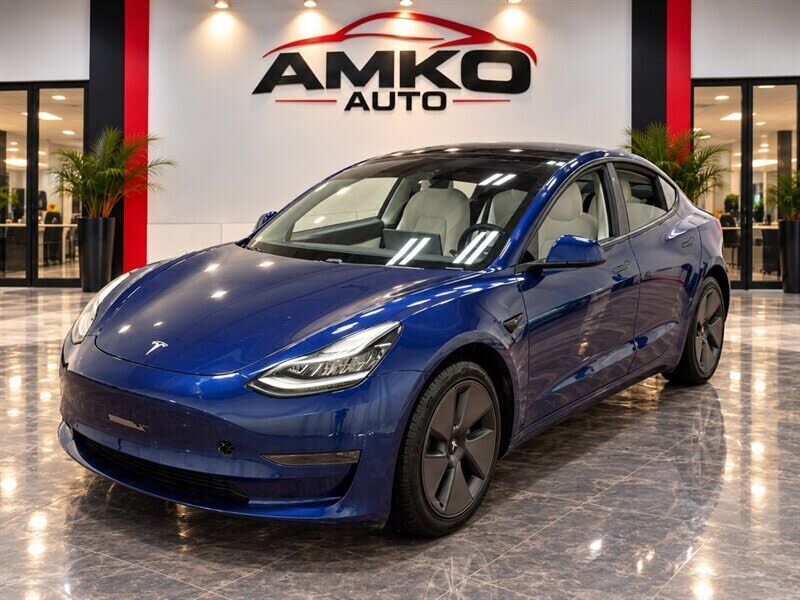 2021 TESLA Model 3