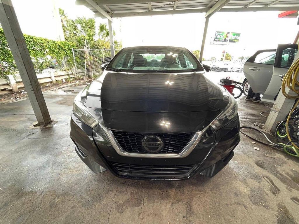 2021 NISSAN Versa