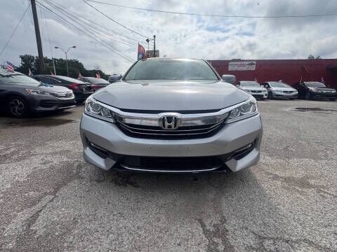 2017 HONDA Accord
