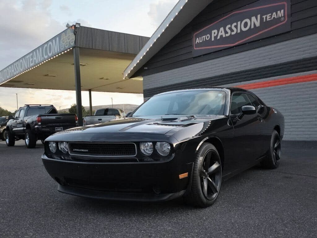 2014 DODGE Challenger