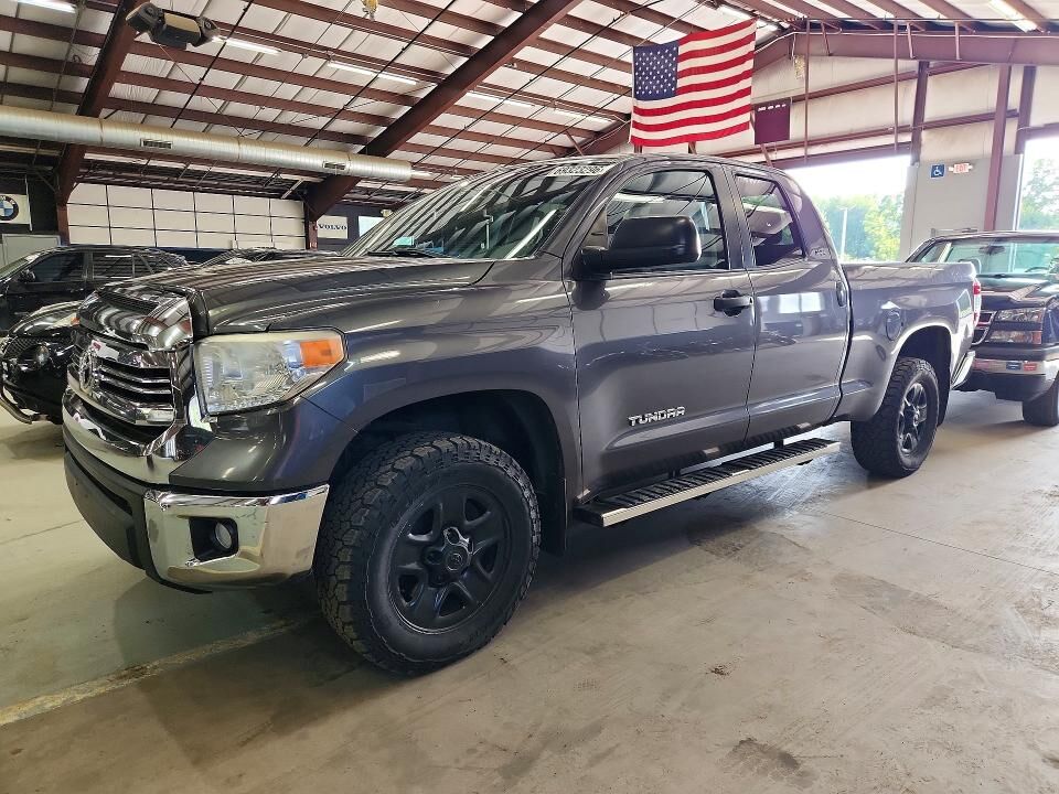 2017 TOYOTA Tundra