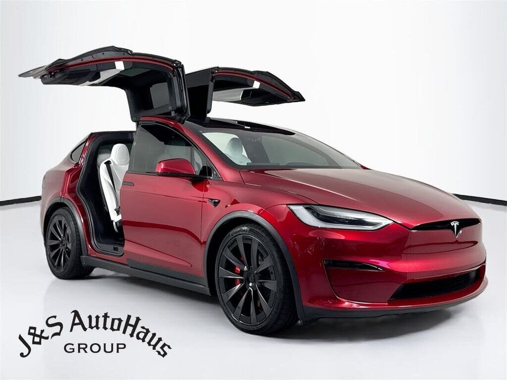 2024 TESLA Model X