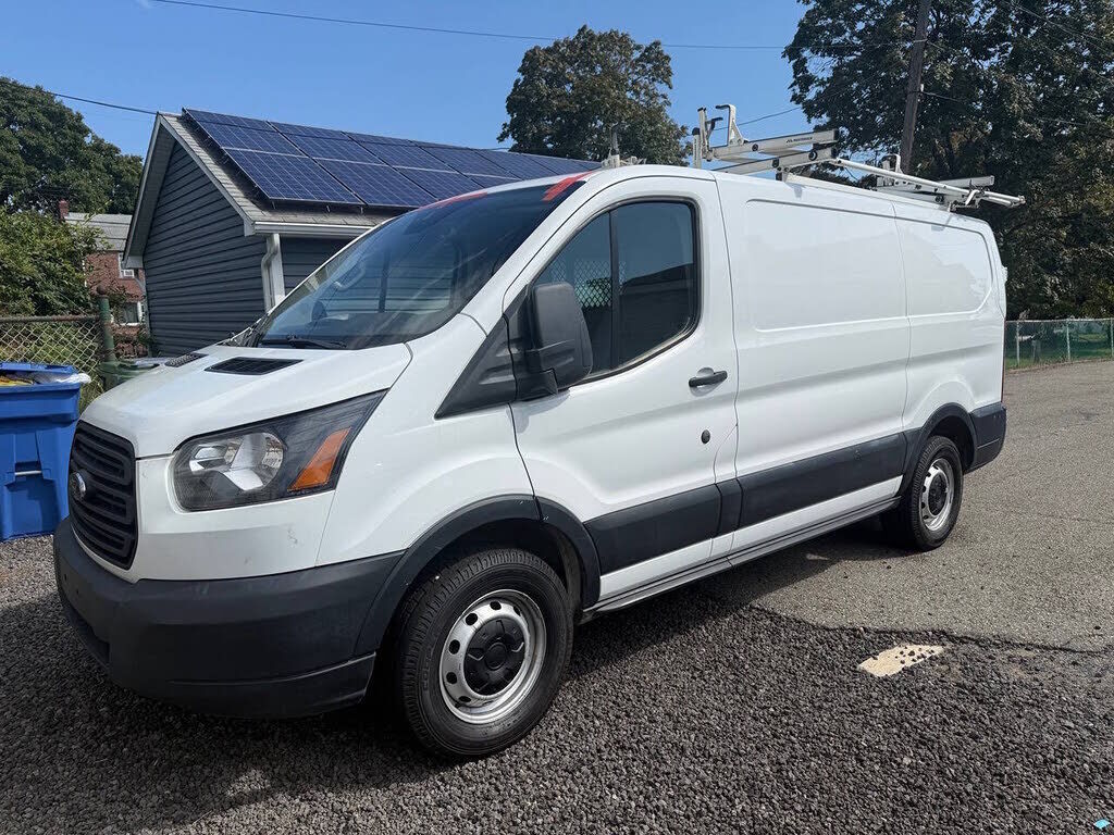 2019 FORD Transit