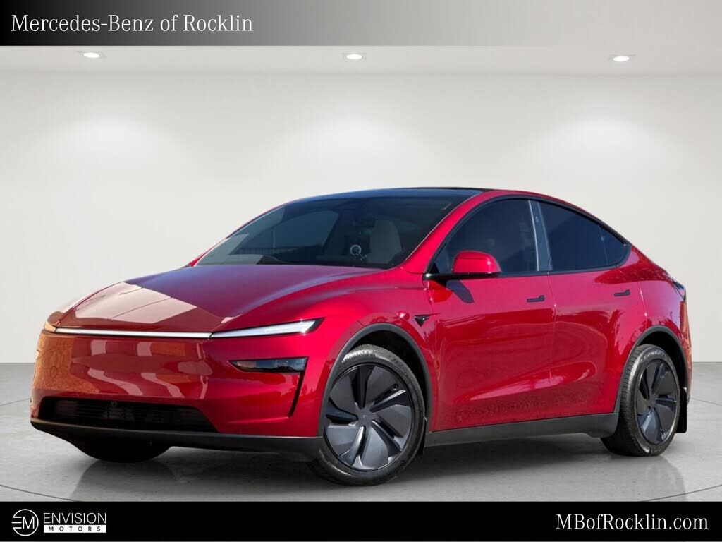 2026 TESLA Model Y