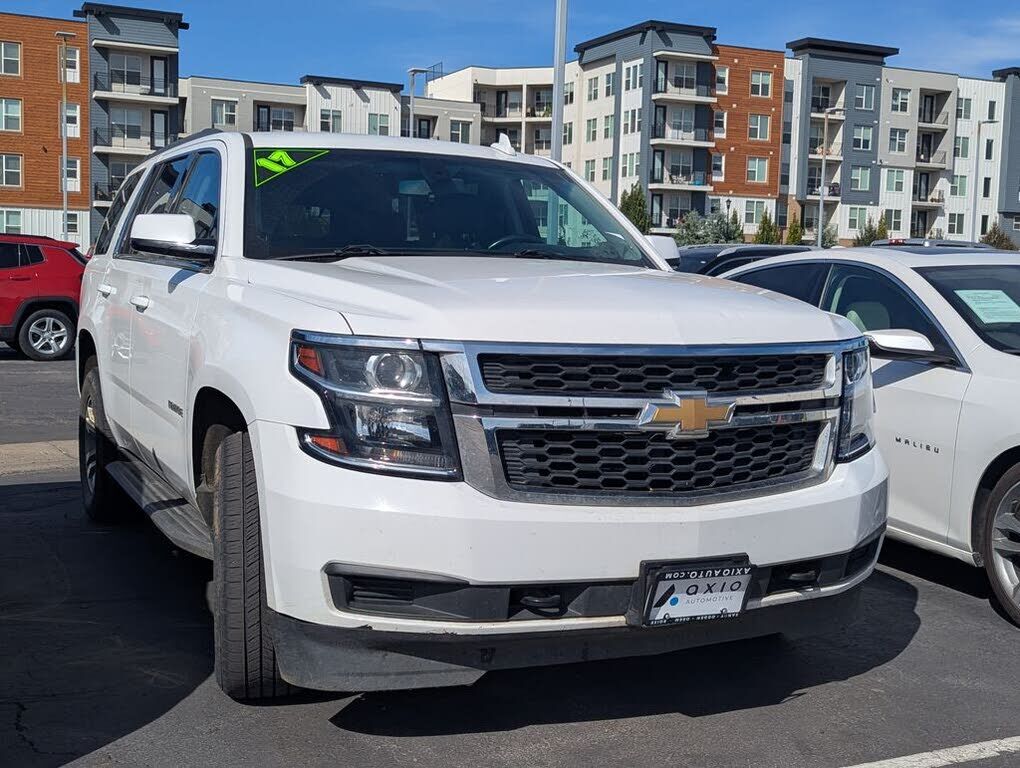 2017 CHEVROLET Tahoe
