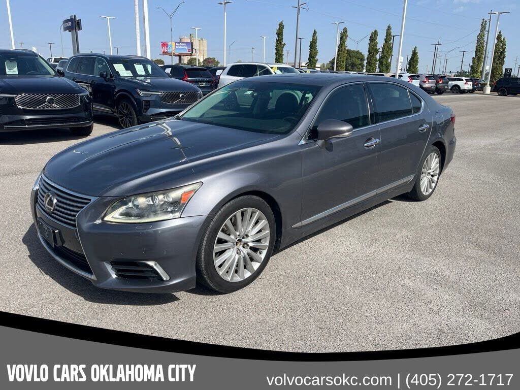 2013 LEXUS LS