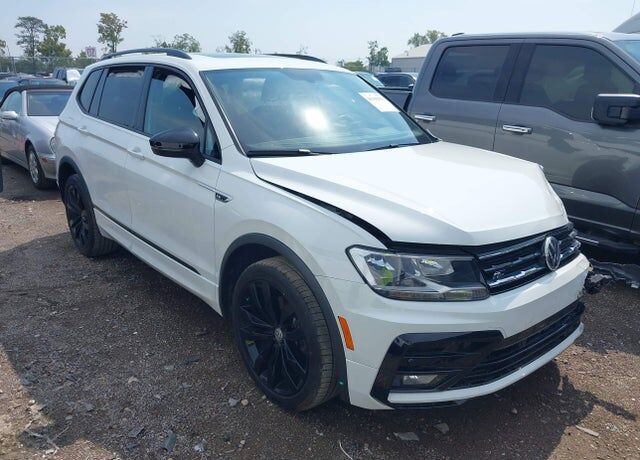 2021 VOLKSWAGEN Tiguan