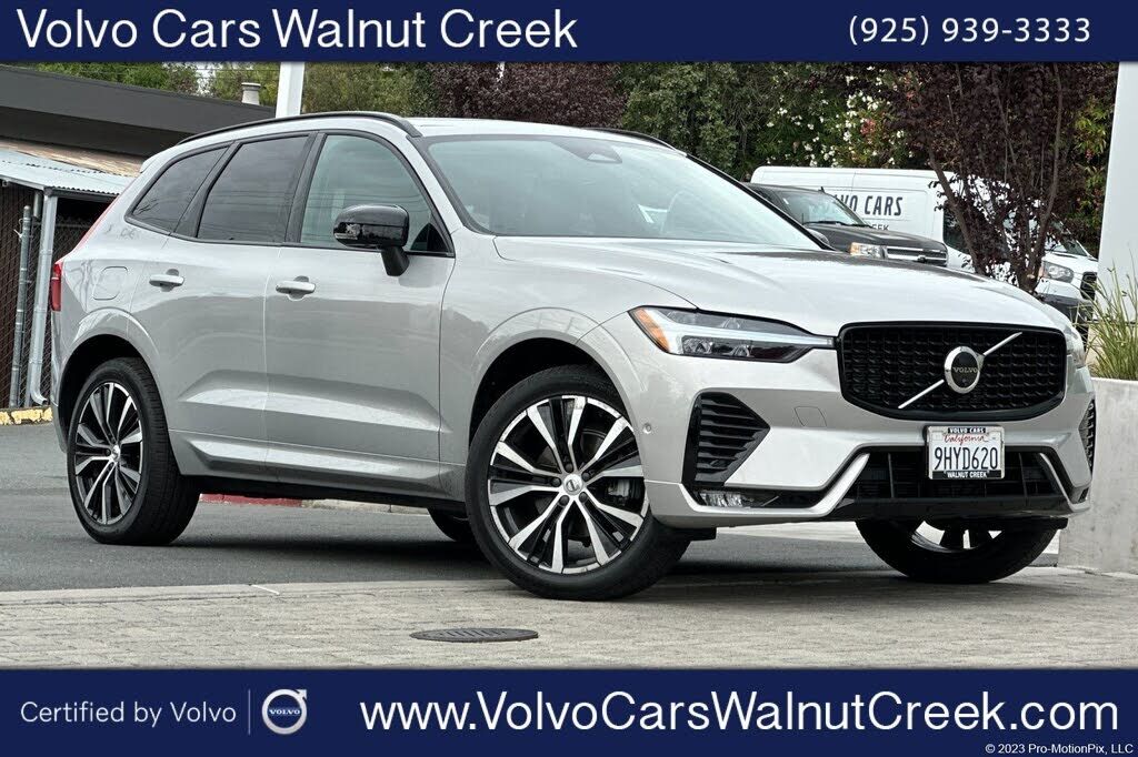 2023 VOLVO XC60