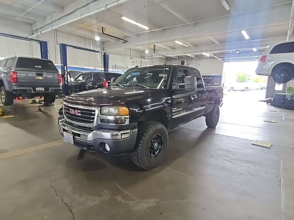 2004 GMC Sierra