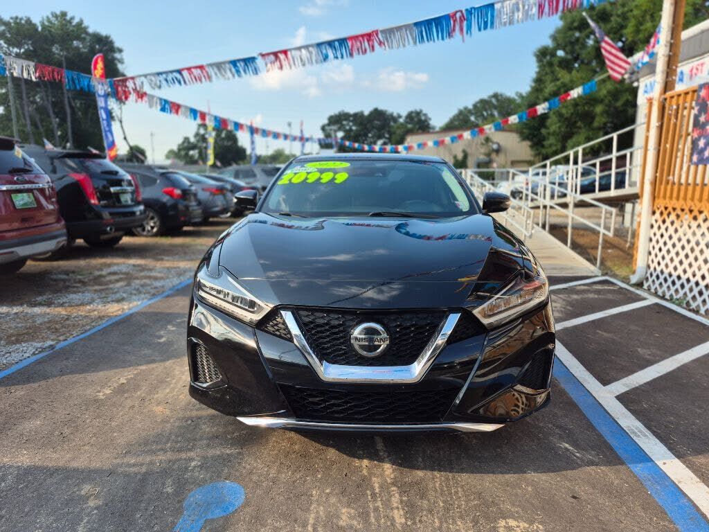 2022 NISSAN Maxima