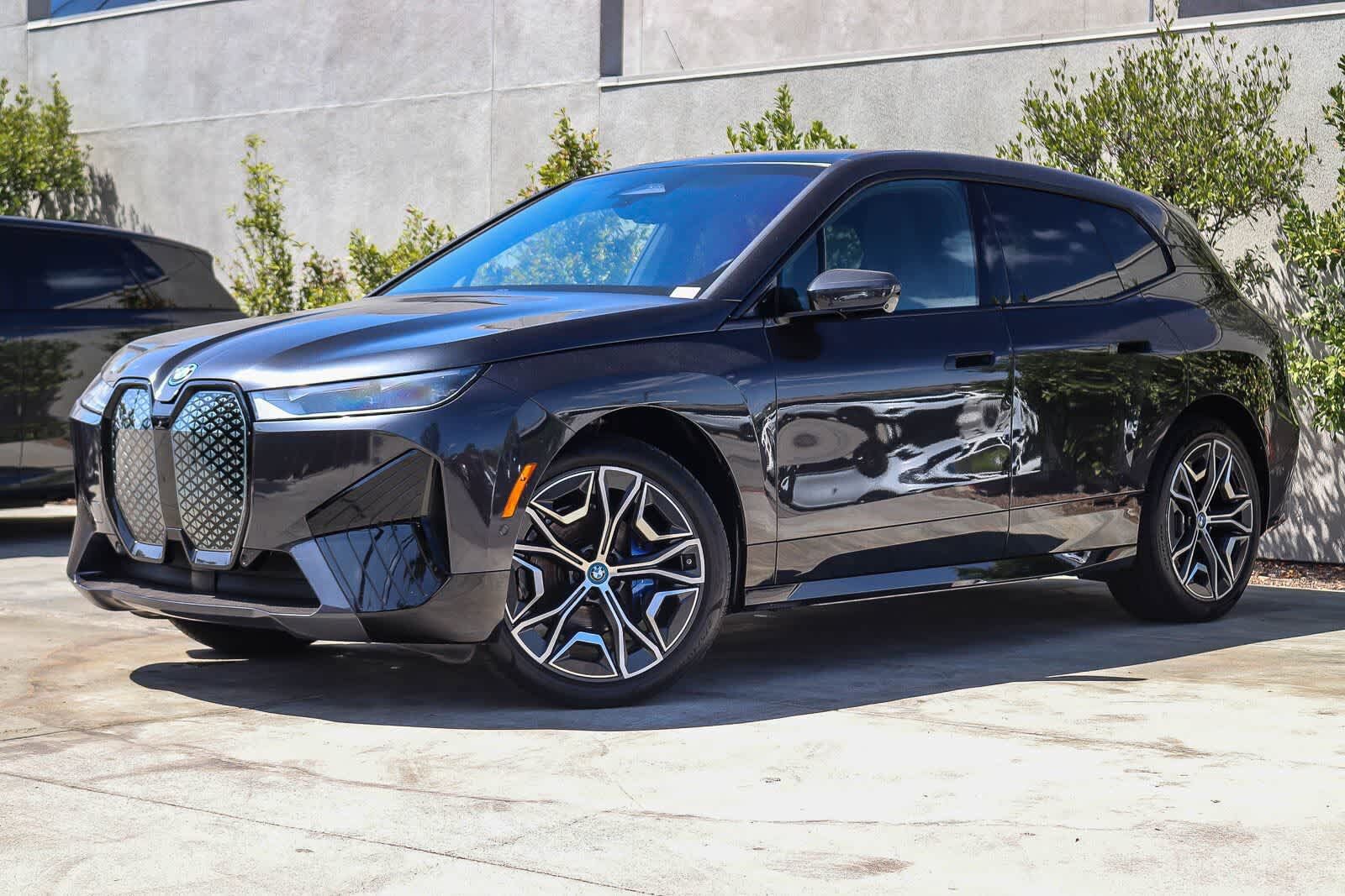 2025 BMW ix