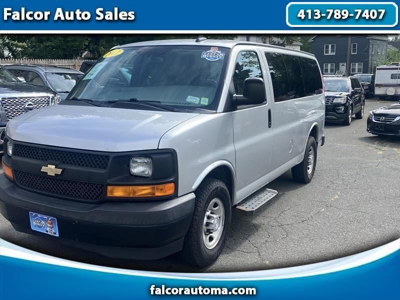 2017 CHEVROLET Express