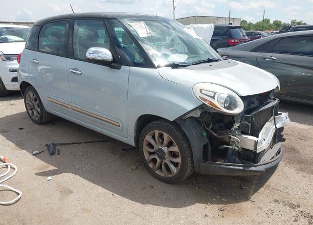 2015 FIAT 500L