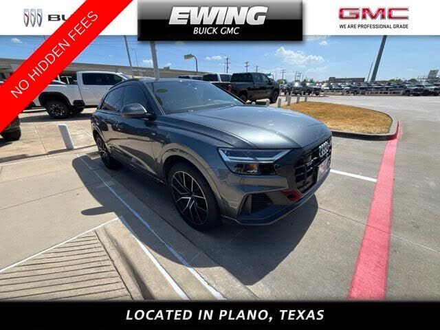 2020 AUDI Q8