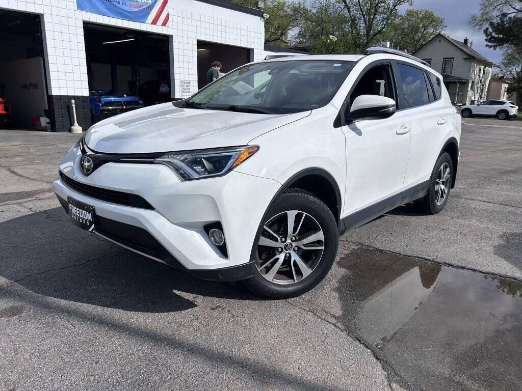 2017 TOYOTA RAV4