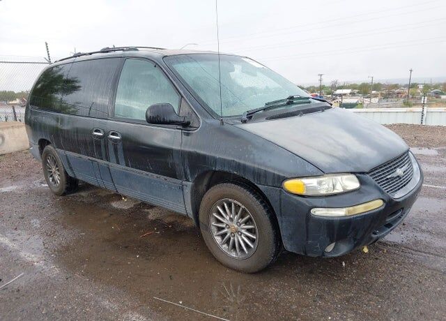 1999 CHRYSLER Town and Country