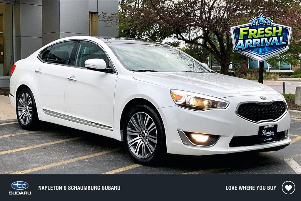 2016 KIA Cadenza