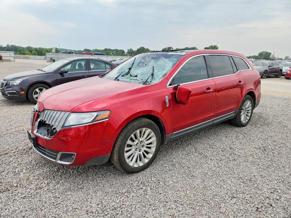 2010 LINCOLN MKT