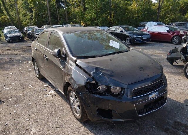 2014 CHEVROLET Sonic