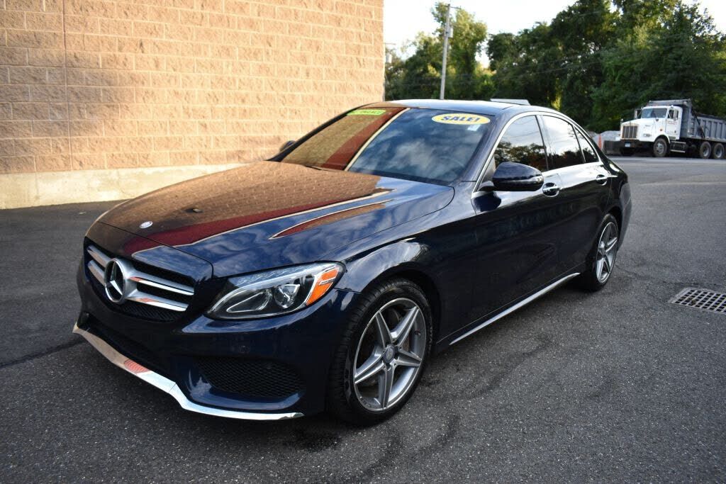 2017 MERCEDES-BENZ C-Class
