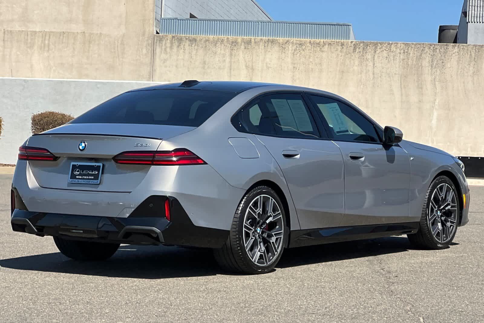 2024 BMW 530i