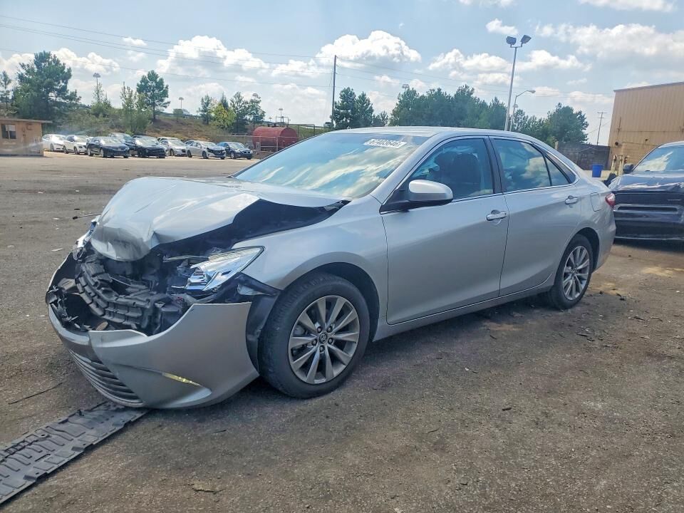 2017 TOYOTA Camry