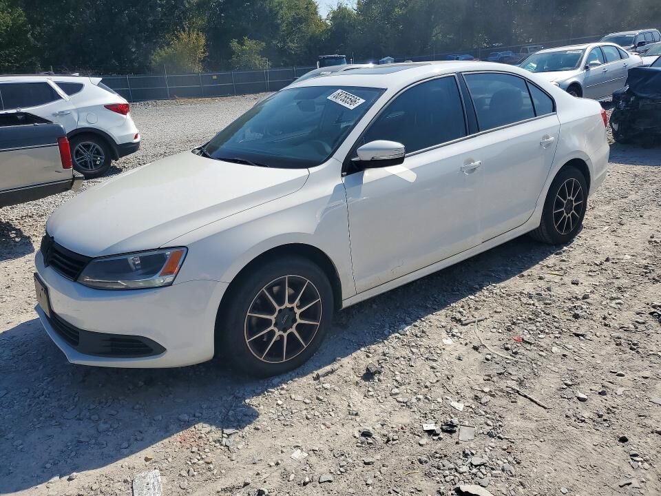 2012 VOLKSWAGEN Jetta