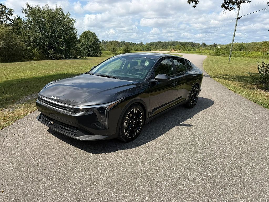 2025 KIA K4