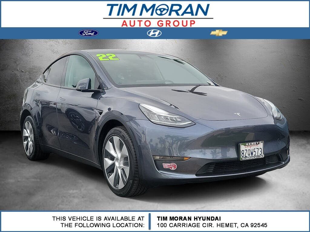 2022 TESLA Model Y