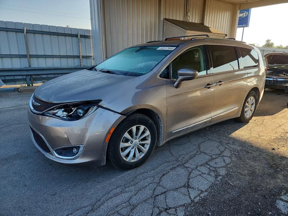 2018 CHRYSLER Pacifica