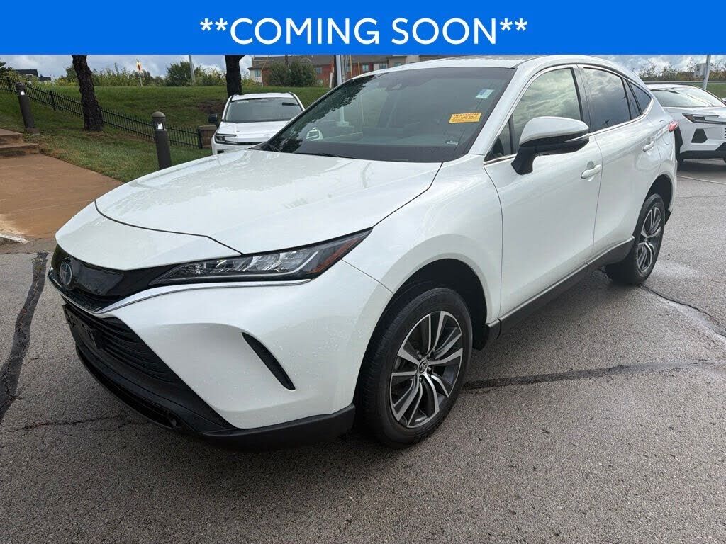 2022 TOYOTA Venza