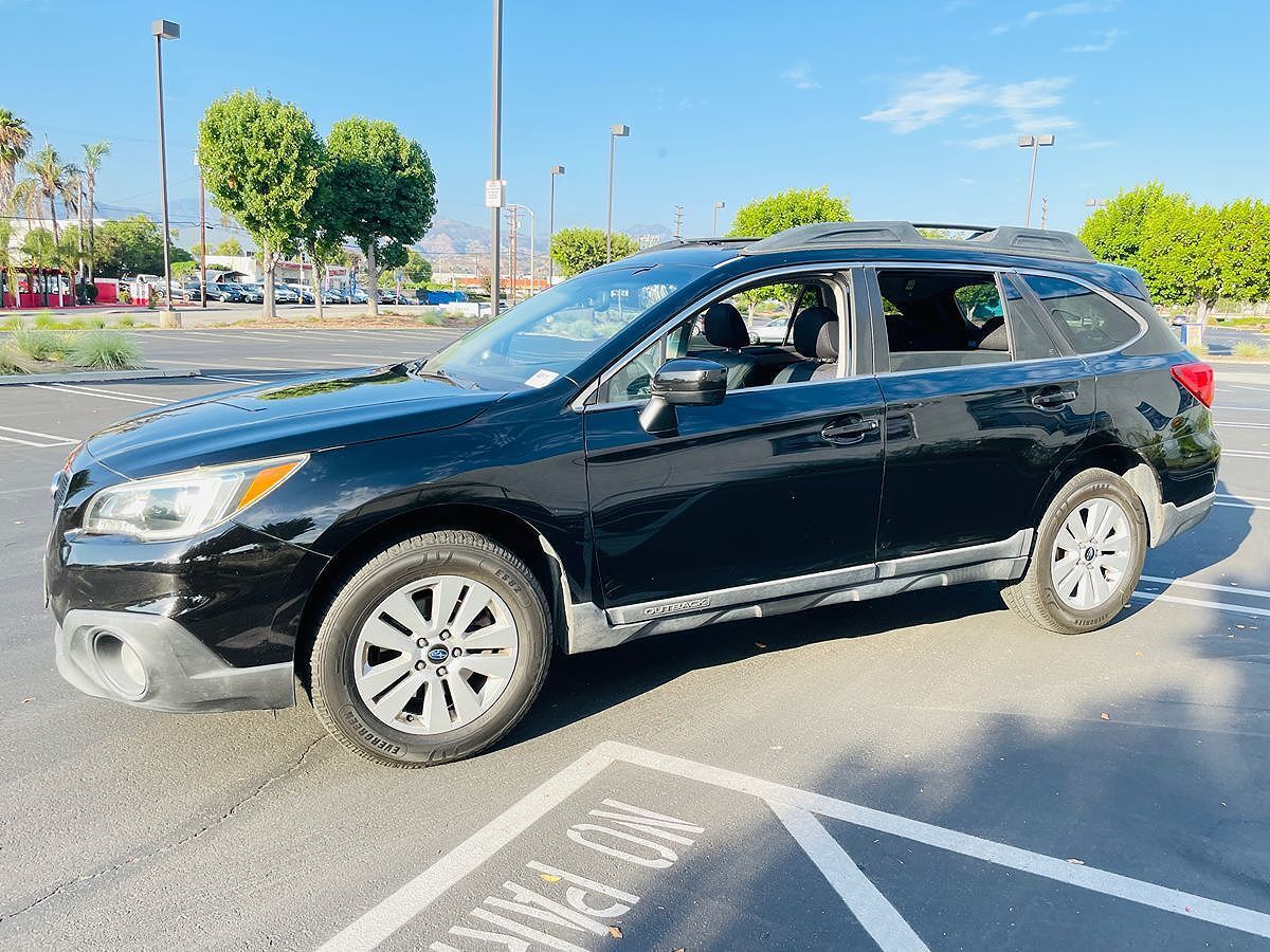2015 SUBARU Outback