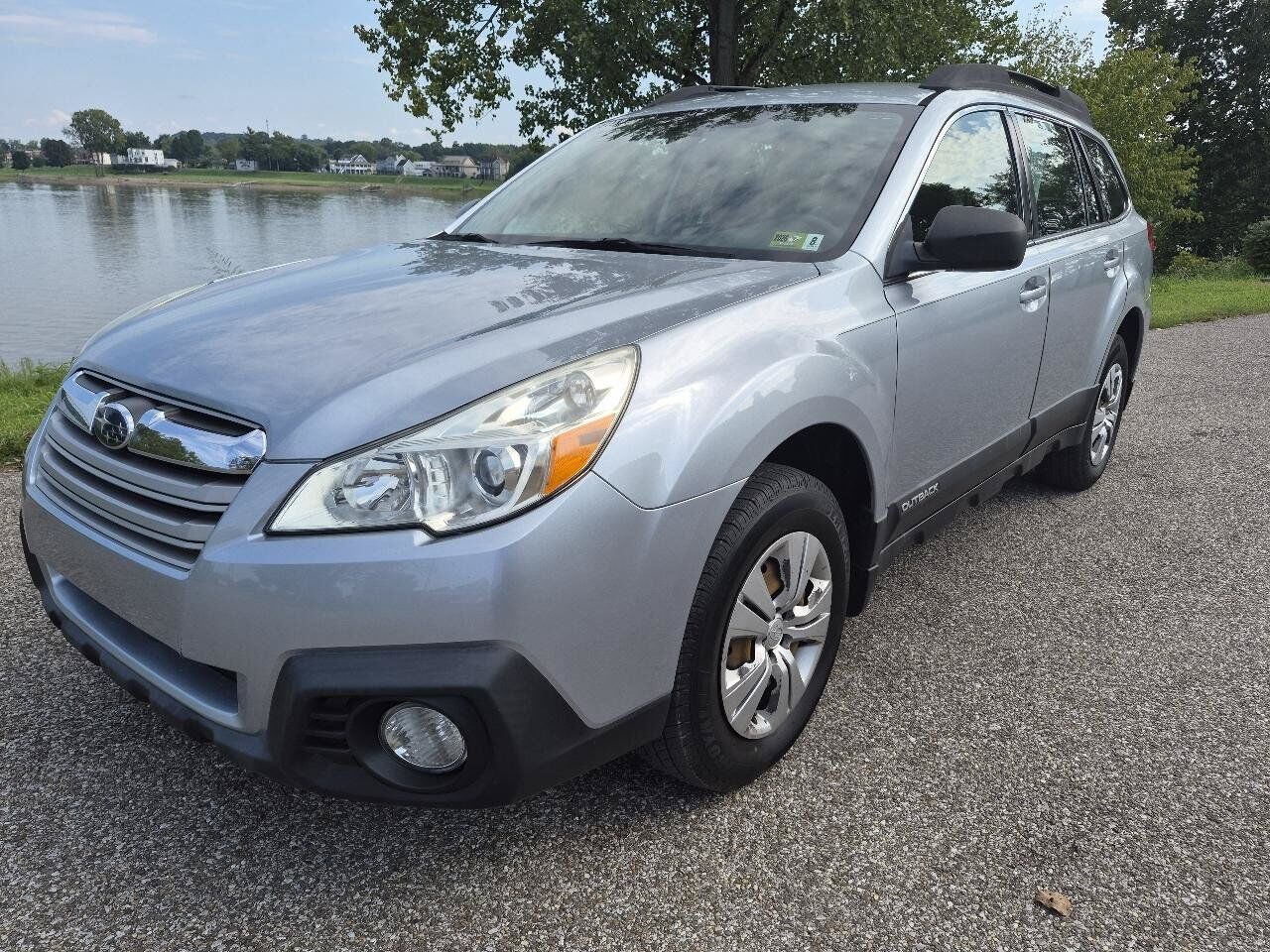 2013 SUBARU Outback