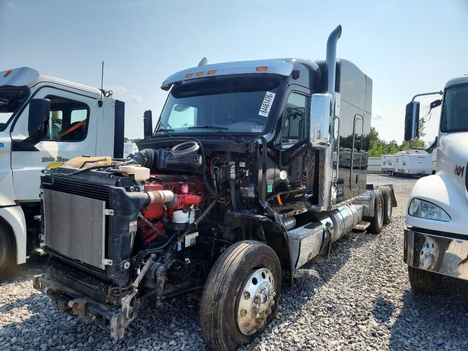 2015 PETERBILT 579