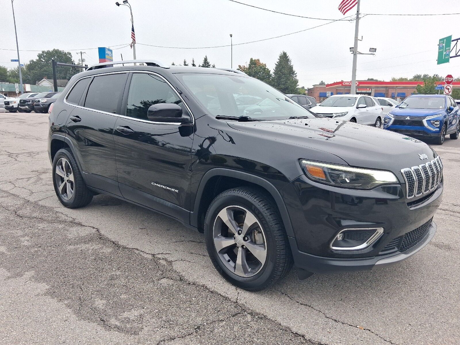 2019 JEEP Cherokee