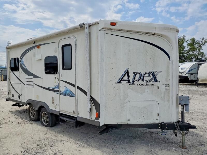 2013 FOREST RIVER Coachmen Apex