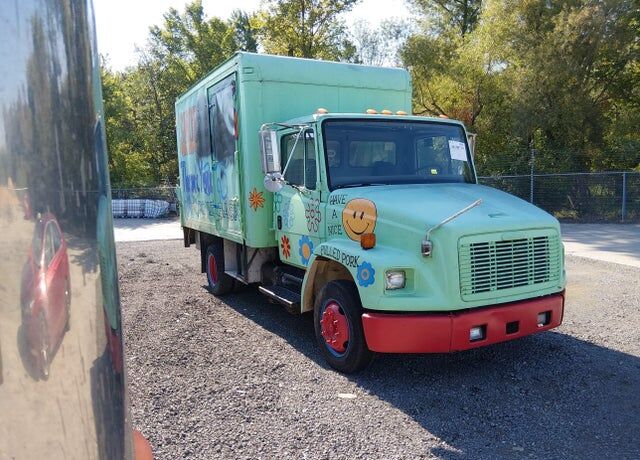 2001 FREIGHTLINER Cascadia