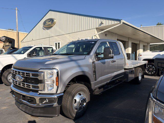 2027 FORD F-350
