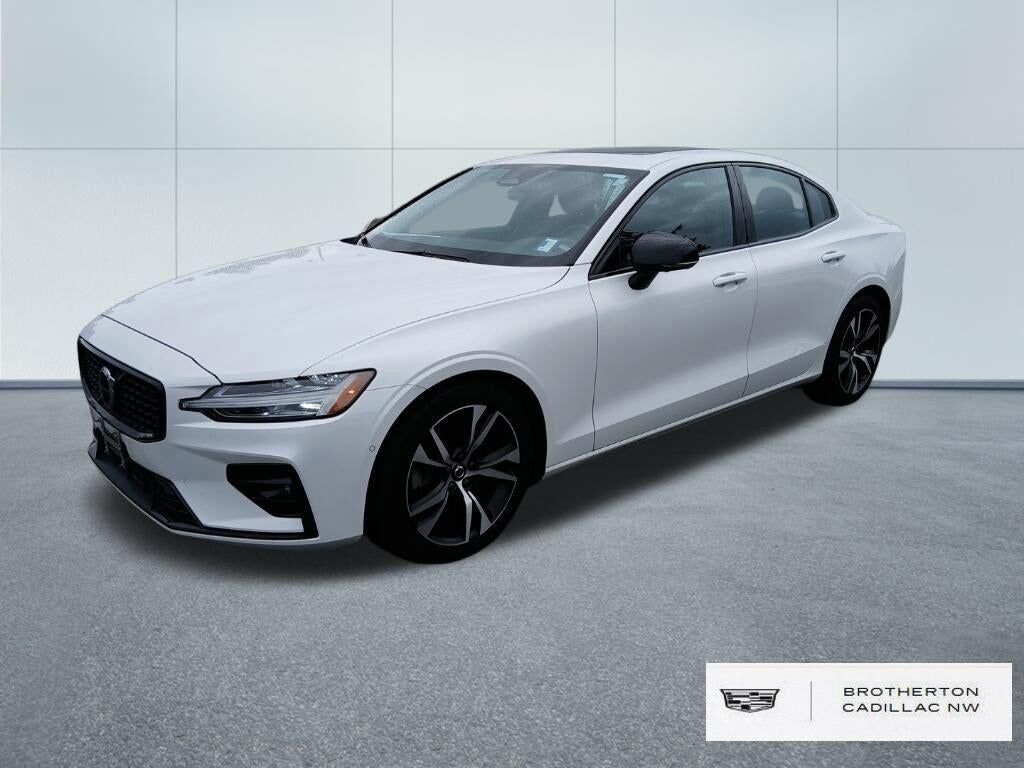 2024 VOLVO S60