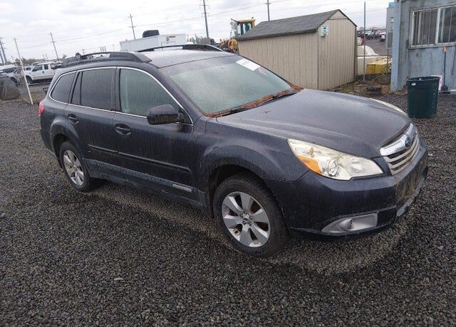 2012 SUBARU Outback