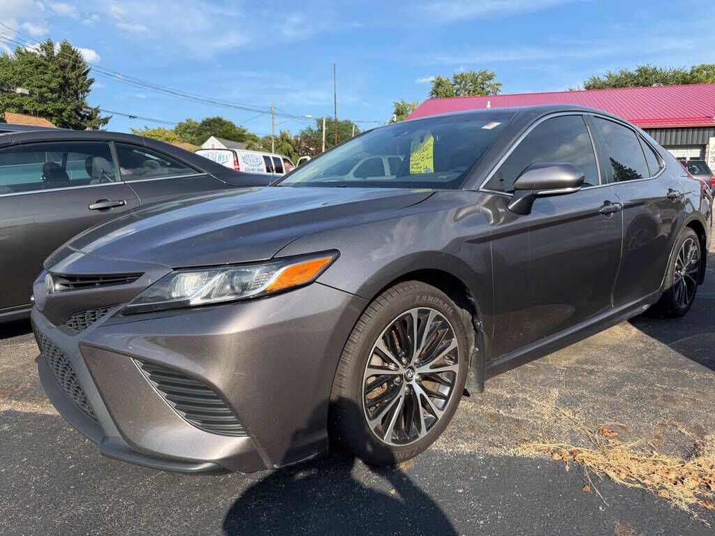 2018 TOYOTA Camry