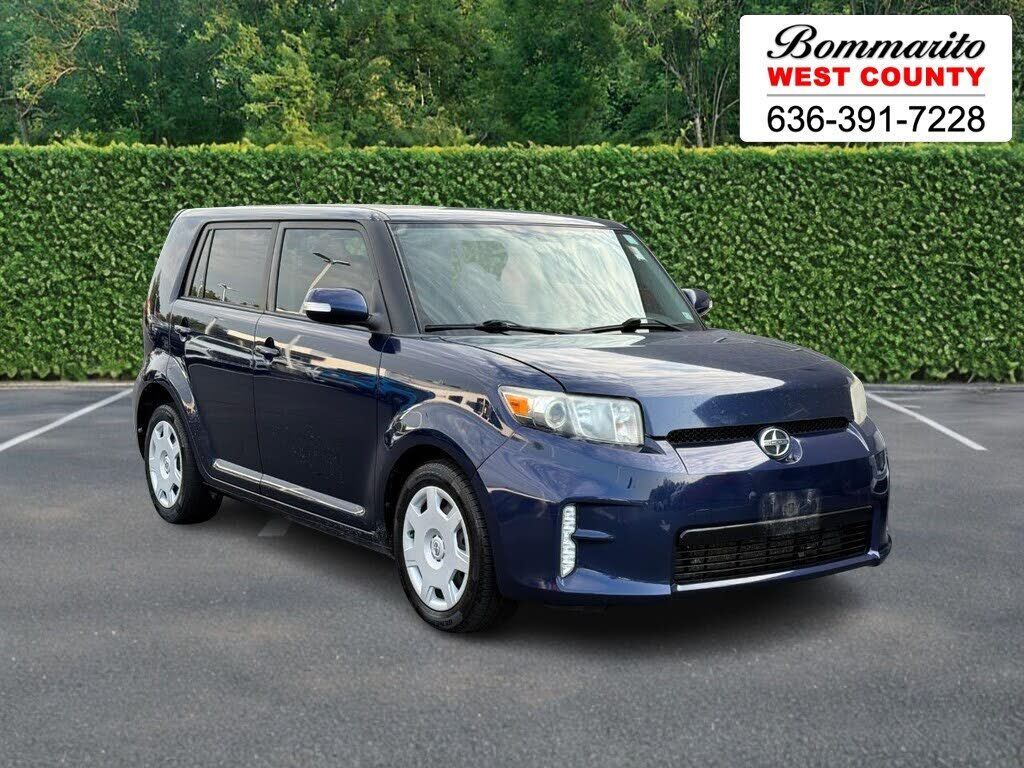2013 TOYOTA SCION