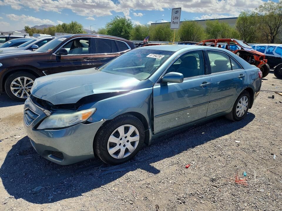 2010 TOYOTA Camry