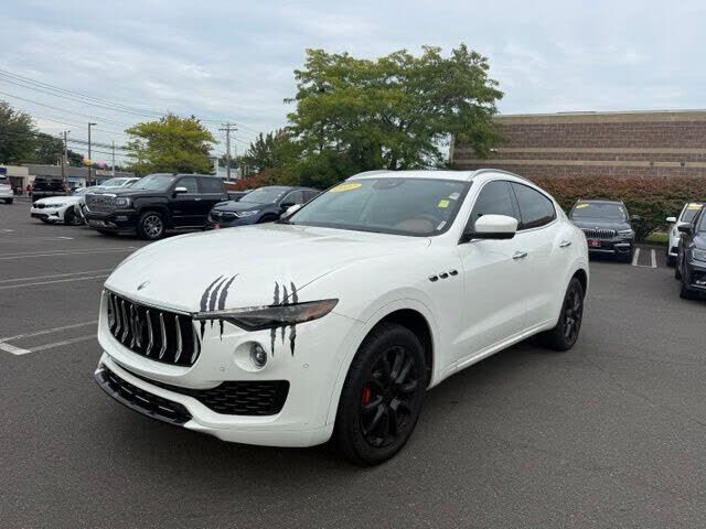 2017 MASERATI Levante
