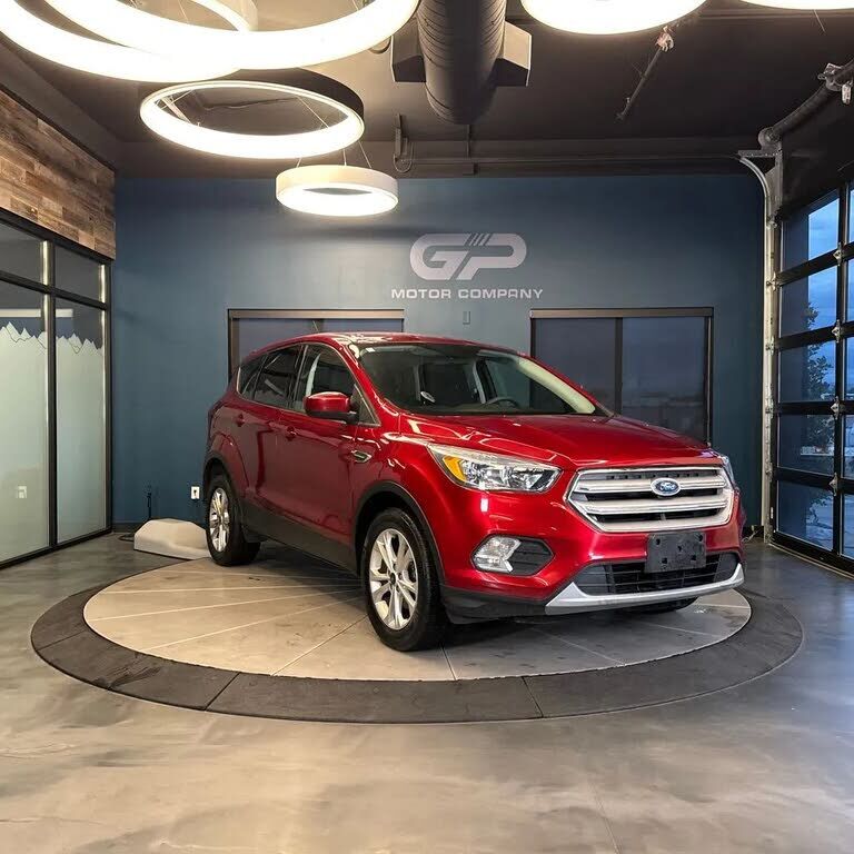 2019 FORD Escape
