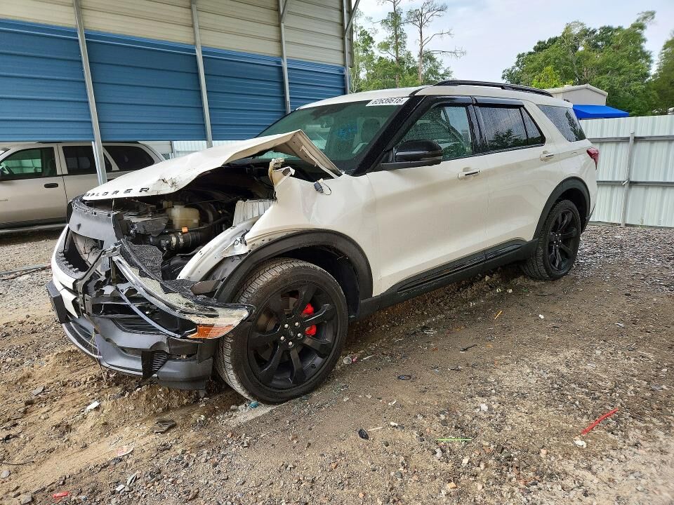 2022 FORD Explorer